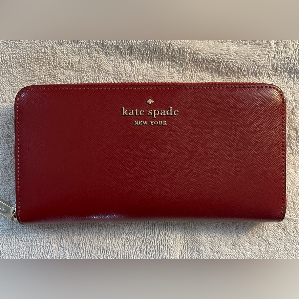 Large Kate Spadw wallet